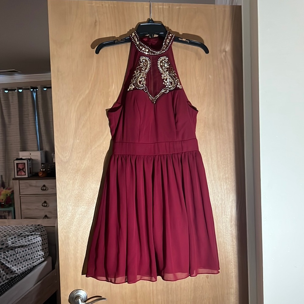 Burgundy short dress
